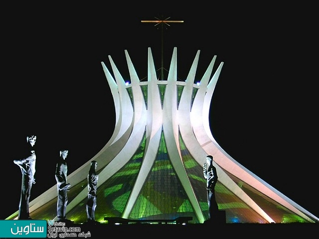 کلیسای جامع برزیلیا ، Oscar Niemeyer ، برزیل , AD Classics , Cathedral of Brasilia , Oscar Niemeyer , کلیسا برزیلیا , کلیسای جامع , کلیسا , برزیلیا
