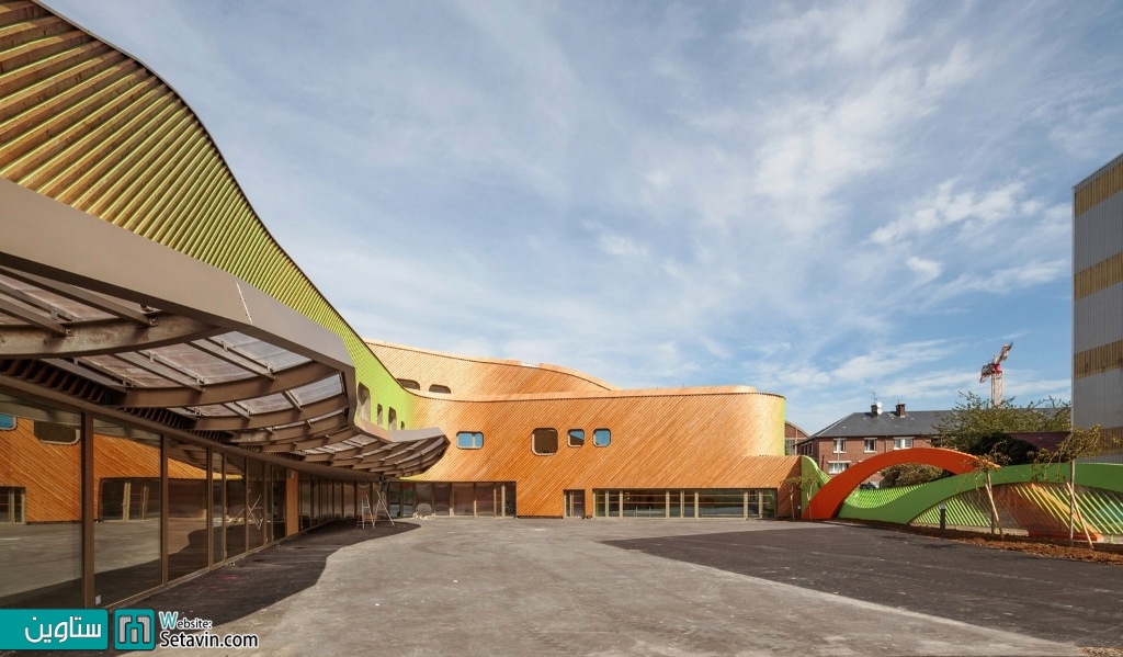 مهدکودک , مدرسه ابتدایی , Niki de Saint-Phalle ,  Paul Le Quernec , فرانسه