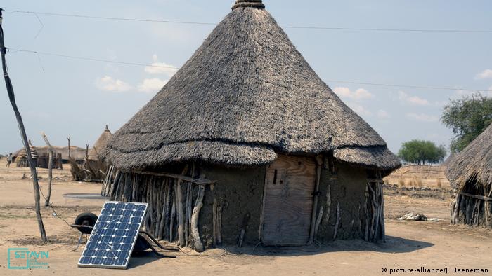 تصاویر تولید برق از انرژی خورشیدی در جاهای عجیب و غریب