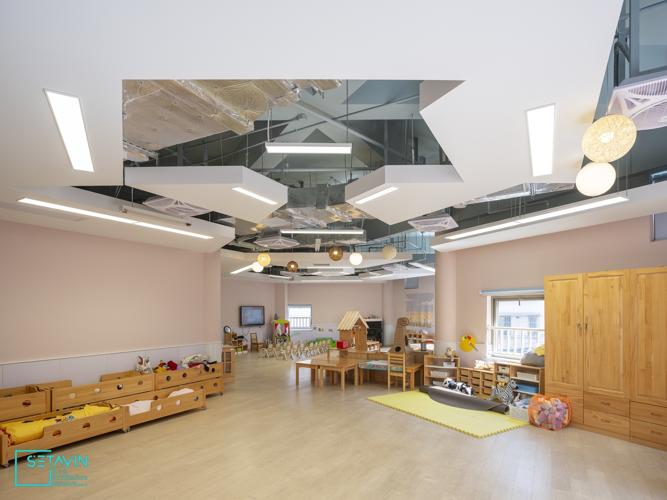 کودکستان , Jing an Yuyao Road , آتلیه معماری , Liu Yuyang Architects ، چین , مهد , مهدکودک , children , کودکان , Kindergarten , کودک , فضای بچه ها , architecture , معماری , school , مدرسه , محیط های آموزشی , childhood , کودکی ,