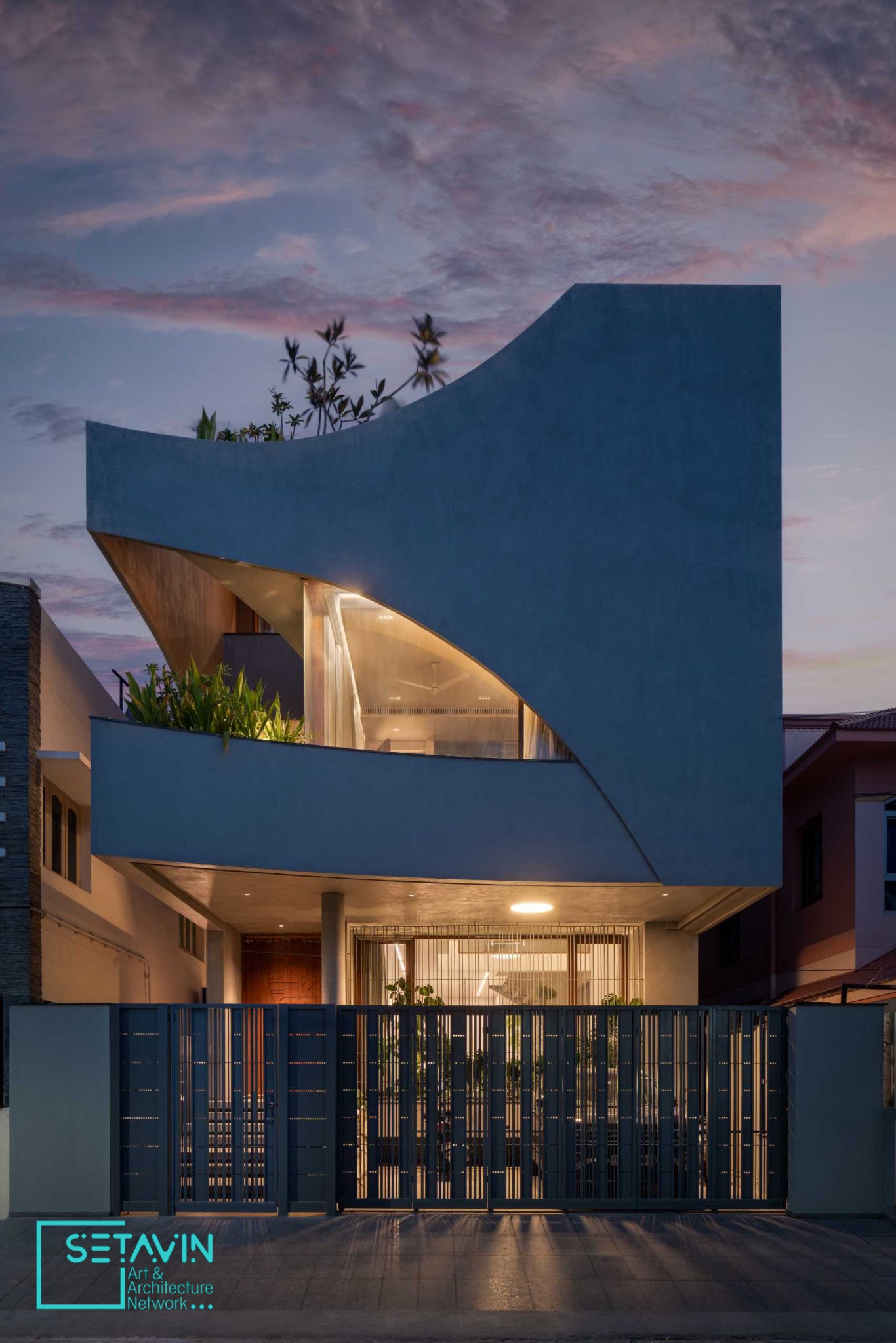 خانه بتنی Krishnagiri اثر Cadence Architects ، هند