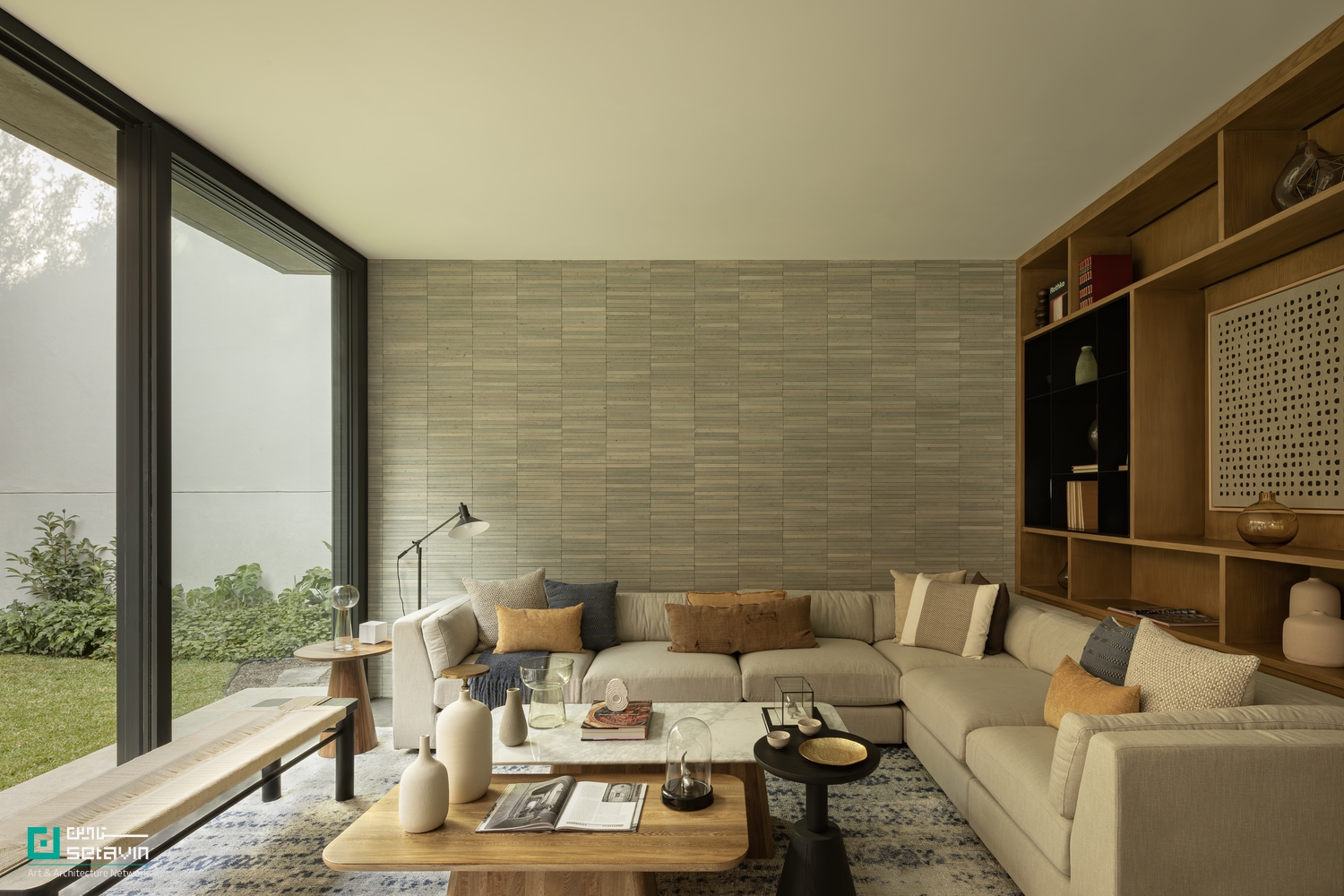خانه DLCA در زاپوپان مکزیک، اثر 0studio Arquitectura؛ ترکیب بتن و چوب با حیاط سه‌ارتفاعه، نورگیری هوشمند و پیوند دقیق داخل و باغ.