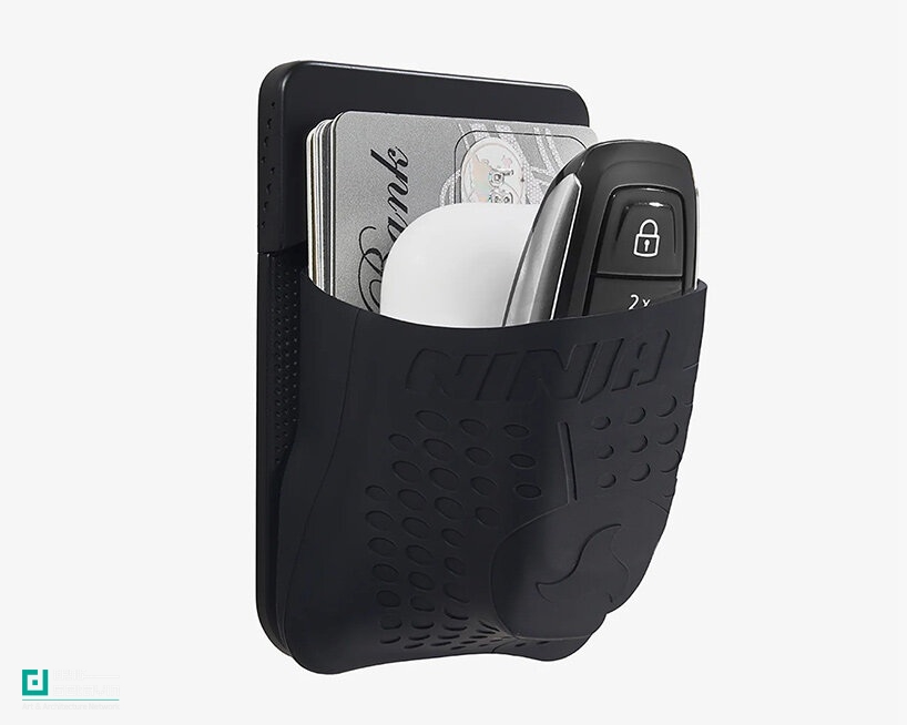 کیف مغناطیسی انعطاف‌پذیر MagSafe Flex Pouch برای حمل لوازم ضروری