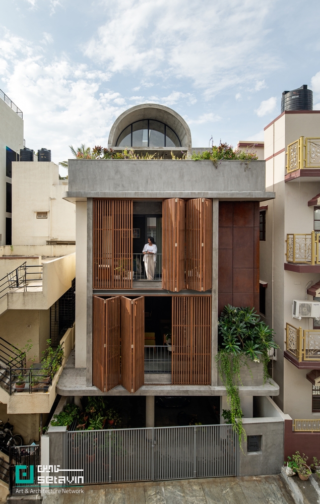 اقامتگاه واستاویه, Vaastavya Residence, آژانس فضایی, Space Agency, معماری مسکونی هند, معماران بنگلور, طراحی خانه عمودی, معماری معاصر, شبکه هنر و معماری ستاوین, معمار ارشد نیکیتا مالوده