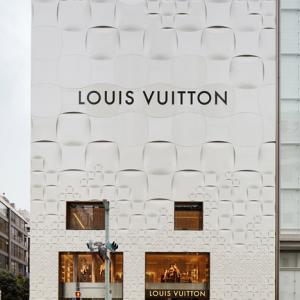 تصویر - ساختمان پر زرق و برق لوئیس ویتون در توکیو - معماری