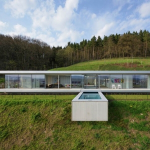 عکس - خانه شیشه ای بر فراز دره ای سرسبز ، اثر تیم معماری Paul de Ruiter ، آلمان