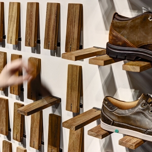 تصویر - ایده ای جالب برای طراحی فروشگاه کفش - معماری