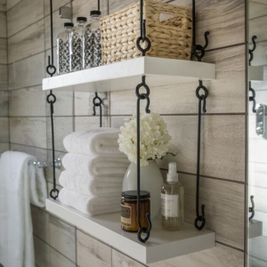تصویر - انواع آویزهای دیواری قابل استفاده در حمام - معماری