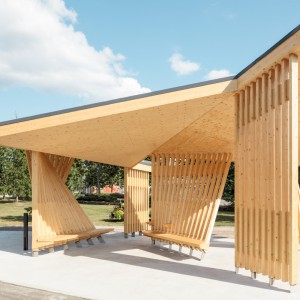 عکس - ایستگاه حمل و نقل شهری Kohta ، اثر تیم طراحی Aalto University Wood Program ، فنلاند