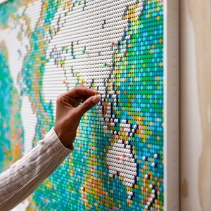 تصویر - رونمایی شرکت LEGO از نقشه جهان،مجموعه ای با 11695 قطعه - معماری