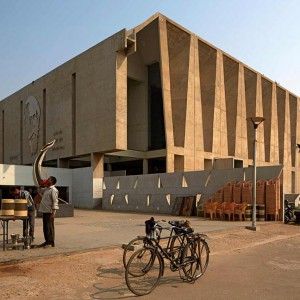 تصویر - بالکریشنا دوشی ، معمار هندی ، برنده مدال طلای ریبا ۲۰۲۲ - معماری