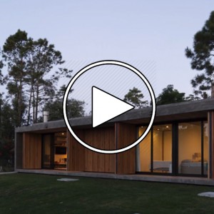 تصویر - خانه‌ای میان شهر و ساحل ، طراحی مینیمال MASA Arquitectos ، اروگوئه - معماری