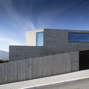 تصویر - خانه JA ، اثر تیم معماری eOp arquitectura e design ، پرتغال - معماری