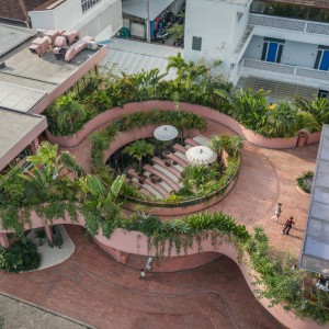 عکس - مجموعه تجاری The LUC Lifestyle | طراحی Atelier Generations Vasudeva Design | اندونزی