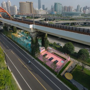 تصویر - پارک Happy Spot زیر خط Light Rail | طراحی VIASCAPE design | شانگهای، چین - معماری