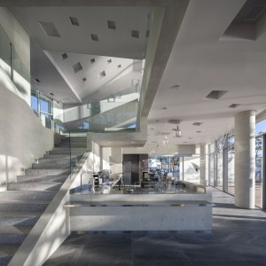 تصویر - کافه‌ ساحلی Gijang Waveon | طراحی Heesoo Kwak و IDMM Architects | کره‌جنوبی - معماری