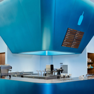 تصویر - کافه Blue Bottle Coffee | طراحی داخلی studio I IN | تایلند - معماری