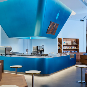 تصویر - کافه Blue Bottle Coffee | طراحی داخلی studio I IN | تایلند - معماری